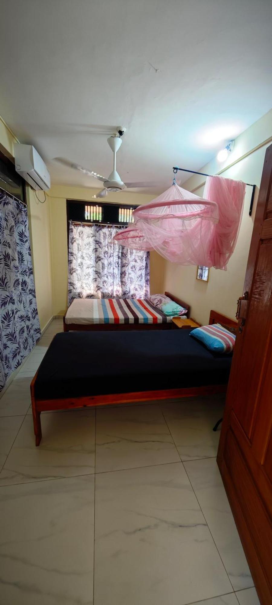 Tony'S Garden House Back Packers Inn Jaffna Exterior foto