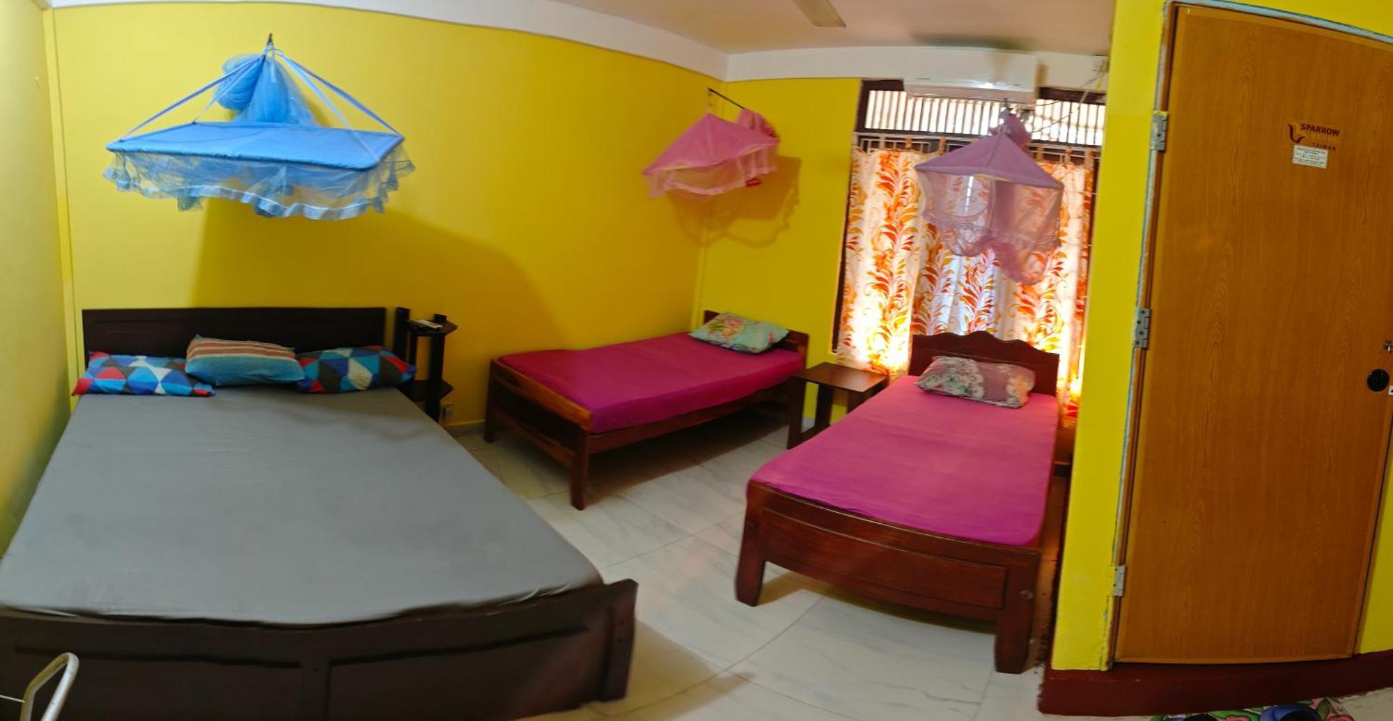 Tony'S Garden House Back Packers Inn Jaffna Exterior foto