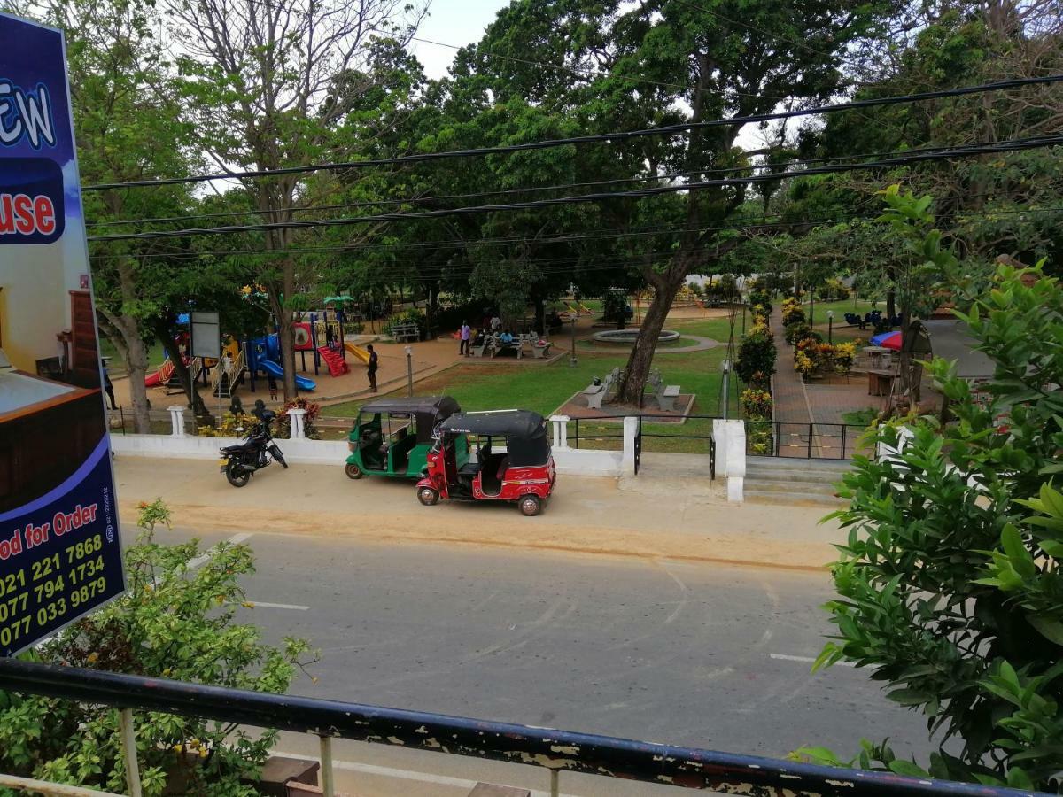 Tony'S Garden House Back Packers Inn Jaffna Exterior foto